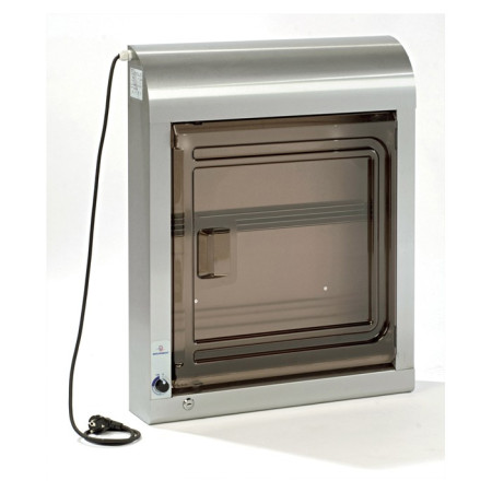 10-knife cupboard with magnetic rack