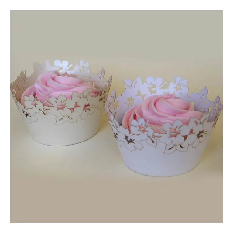 Caissettes dentelle PME Flowers Ivory 12 pièces