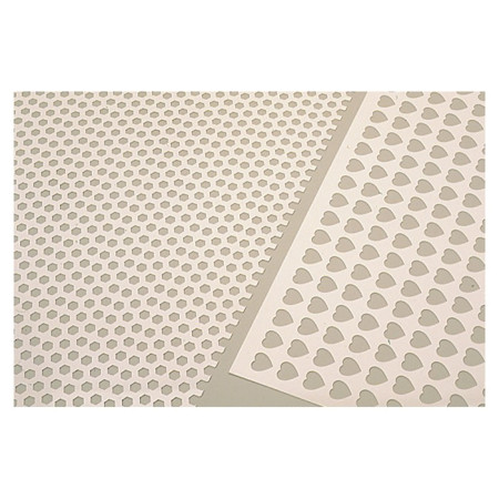 Grille pochoir coeurs