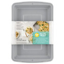 Wilton Recipe Right Rectangular Pan with Lid 33 x 22.8 cm