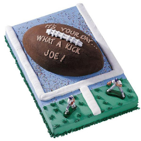 Wilton Football Pan 30x20x8cm