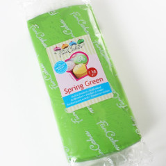 Pâte à sucre FunCakes verte 1 kg