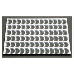 Plaque 78 découpoirs croissants de lune L 48 mm