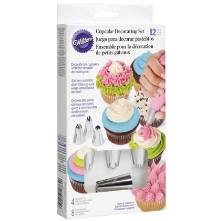 Wilton Cupcake Decorating Set/12