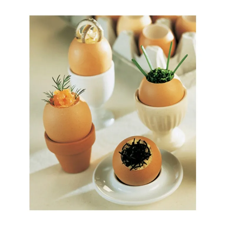 Clack egg shell cutter